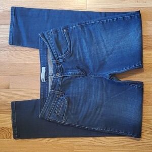 Levi's Straight Jeans